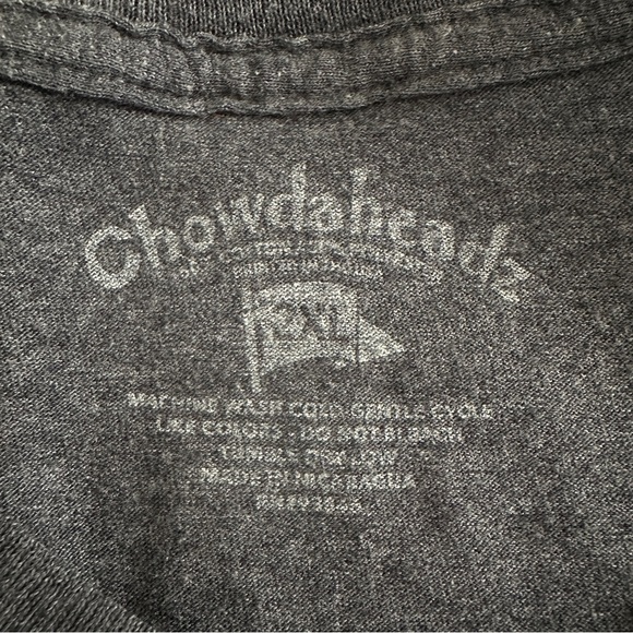 Chowdaheadz New England vs The World Patriots Gray Graphic T-Shirt 2XL - Picture 2 of 7